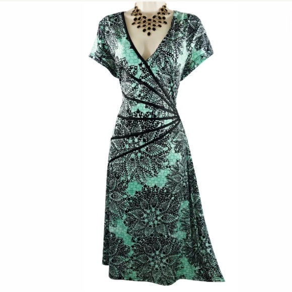 flattering party dresses size 16